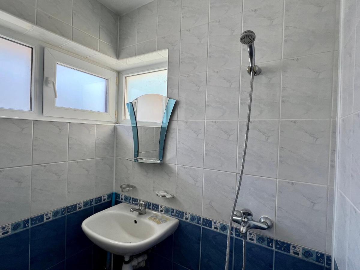 Private One-Bedroom Apartment With Balcony In Sozopol By Flat Mаnаger Екстериор снимка