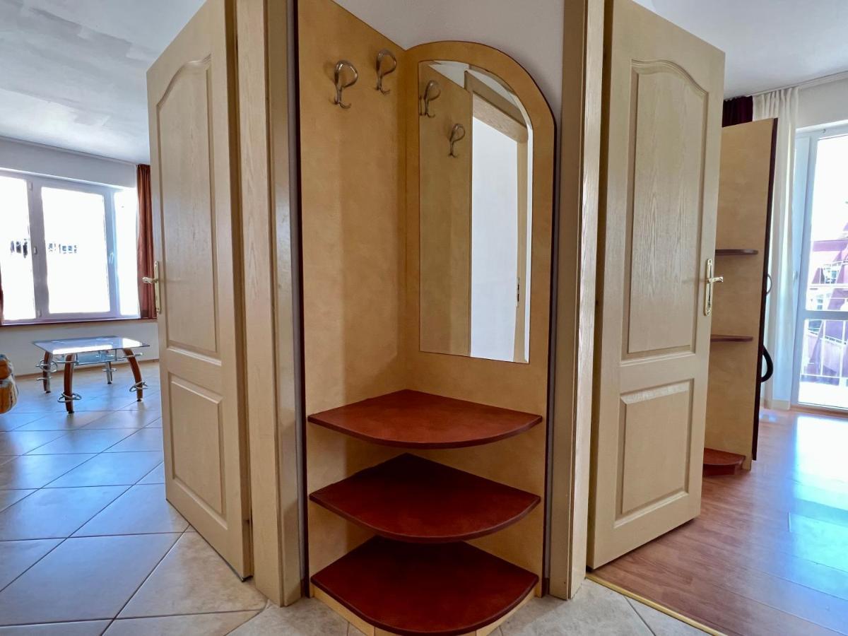 Private One-Bedroom Apartment With Balcony In Sozopol By Flat Mаnаger Екстериор снимка